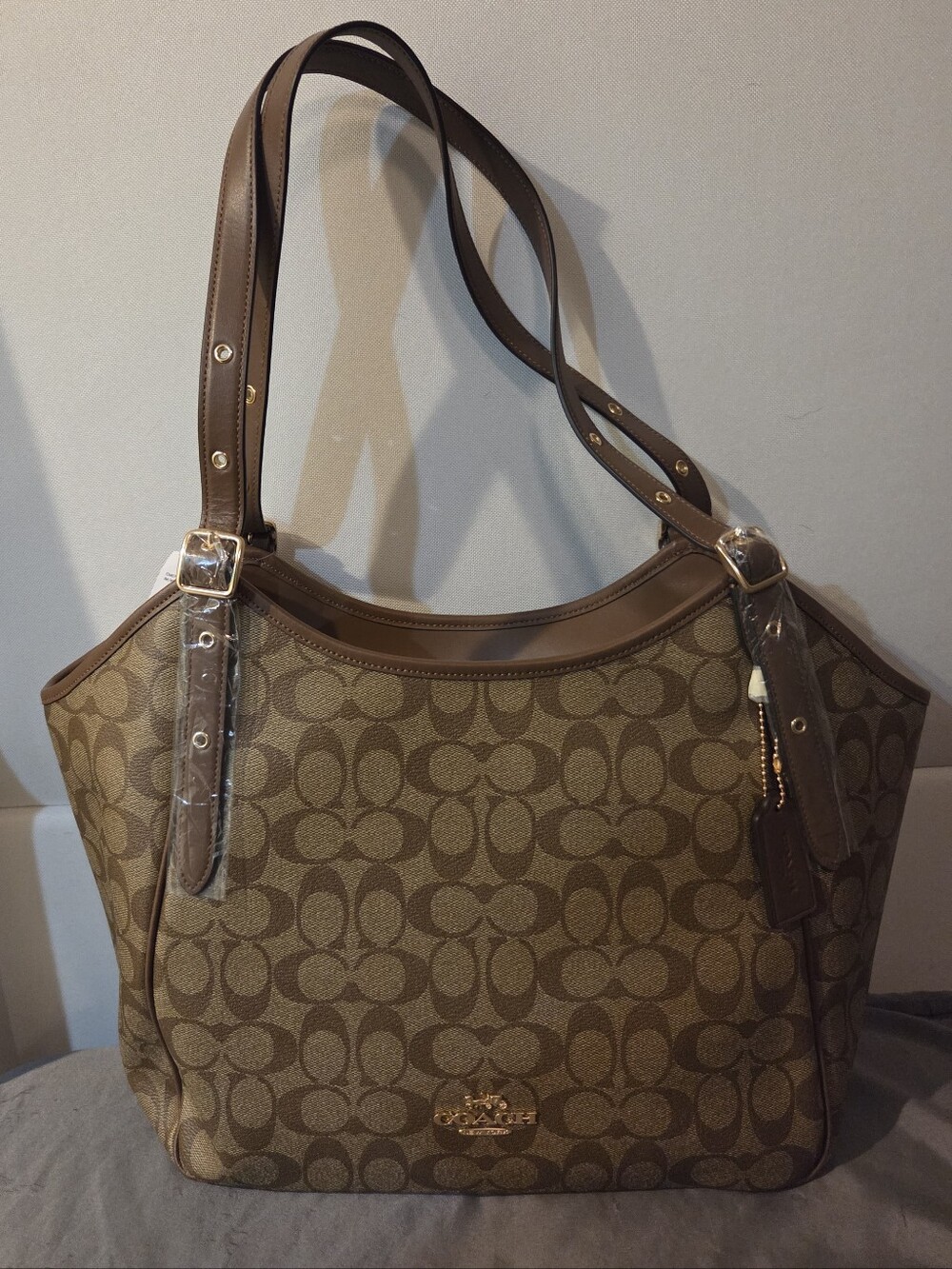 Coach Brown Meadow Shoulder Bag in Signature Canvas Trim - Picture 8 of 8